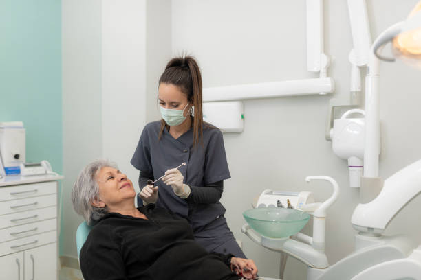 Best Emergency Dental Extractions in Wildewood, MD